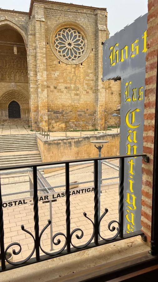 Las Cantigas Villalcazar de Sirga Exterior photo